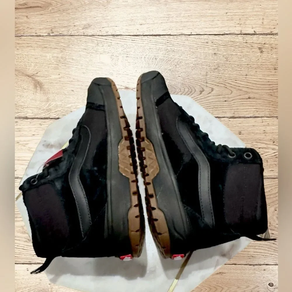 Vans MTE Black High-Top Athletic Shoes with Gum Outsole